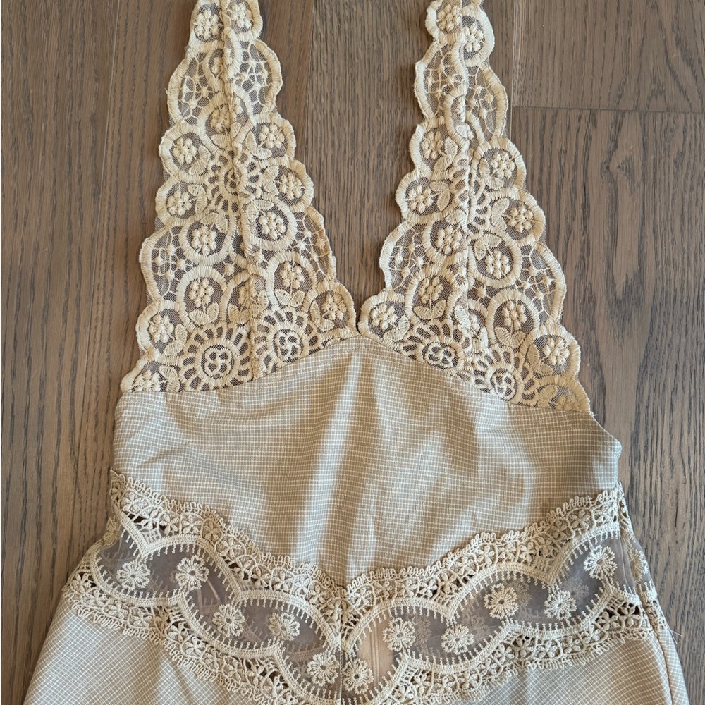 Lioness sundress - Picture 2 of 6